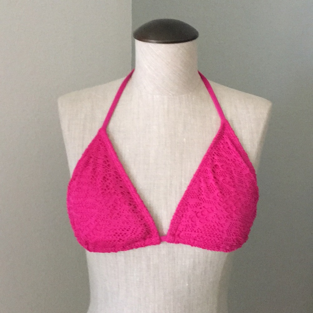 Woman’s Pink Bikini Top